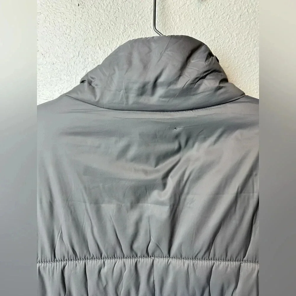 NWTS. TRUE Religion‎ Puffer Jacket